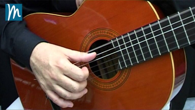 Clases de guitarra el&eacute;ctrica para adultos en Albacete: D&oacute;nde encontrarlas